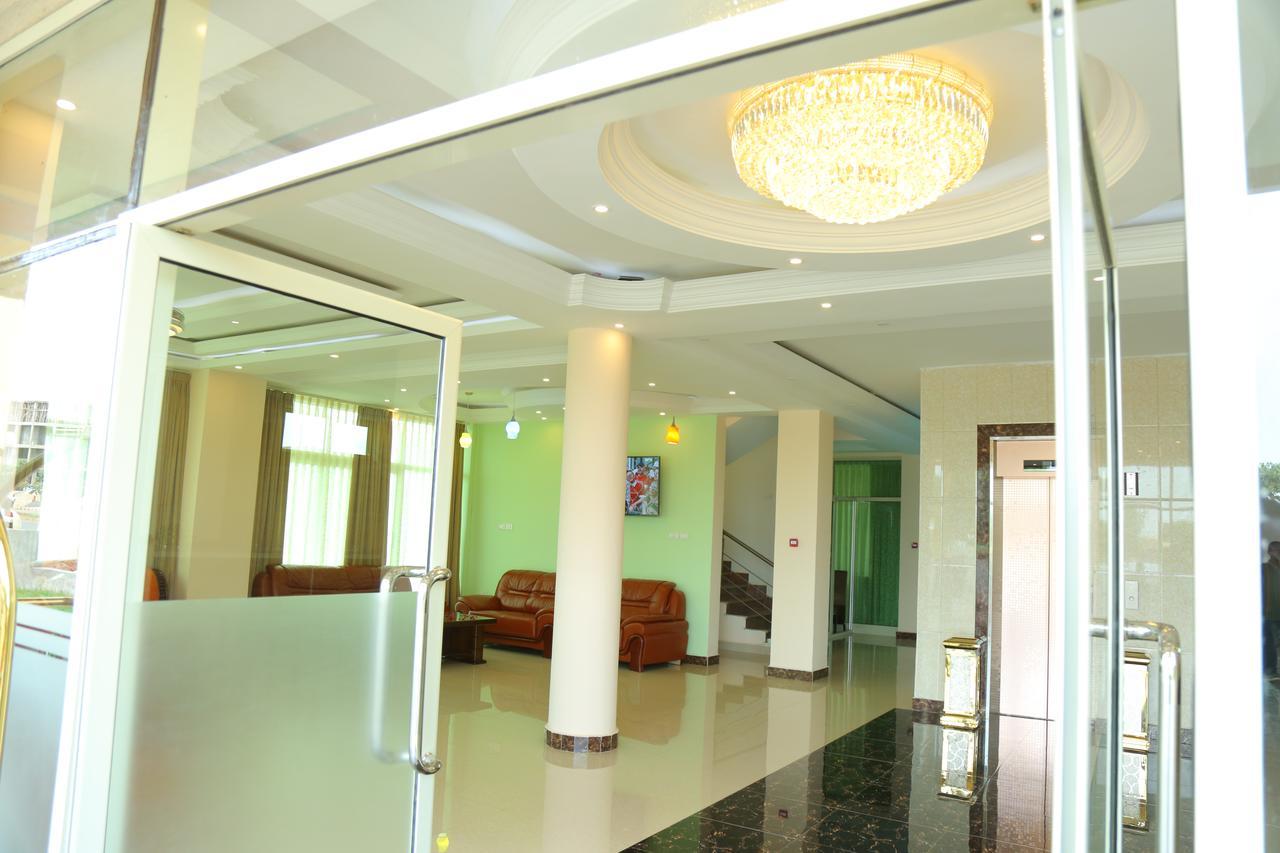Solyana Hotel Bahir Dar Ngoại thất bức ảnh