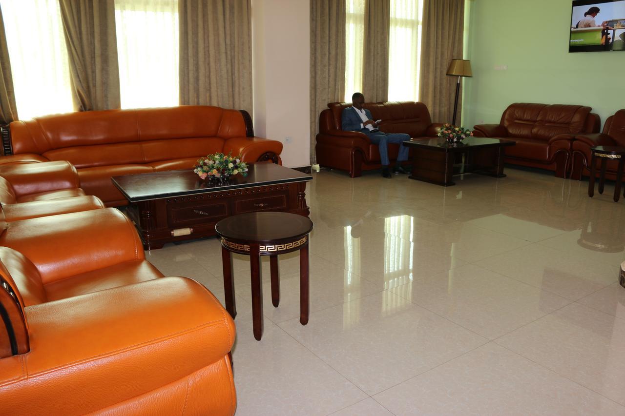 Solyana Hotel Bahir Dar Ngoại thất bức ảnh